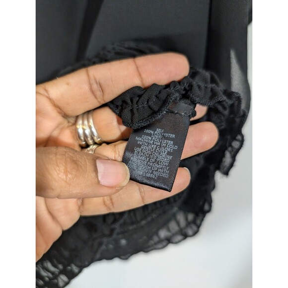 Torrid Top Women Plus 1X Black Embellished V-Neck Banded Chiffon Batwing Sleeves - Picture 7 of 9